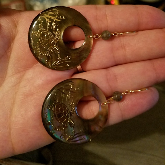 Labradorite Turtle Shell Earrings - Picture 4 of 4